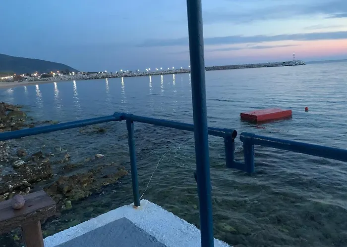 Beach House Stavros